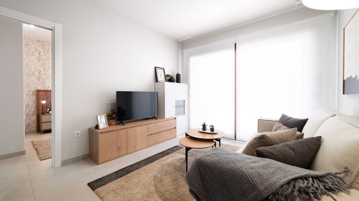 Image No.4-2 Bed Flat for sale