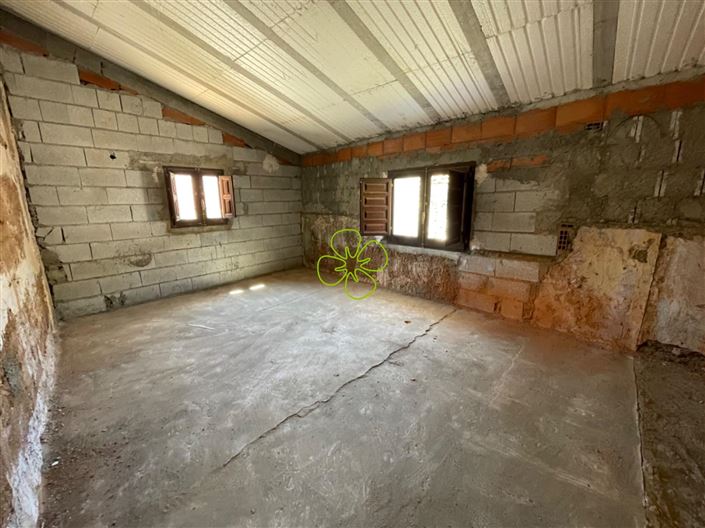 Image No.21-4 Bed Cortijo for sale