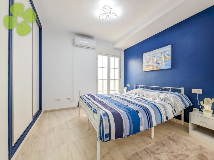 Image No.12-2 Bed Flat for sale