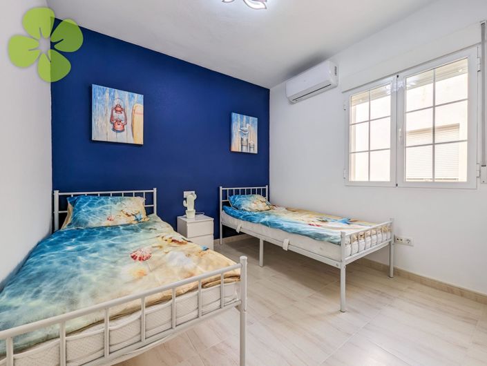 Image No.15-2 Bed Flat for sale