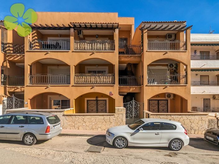 Image No.4-2 Bed Flat for sale