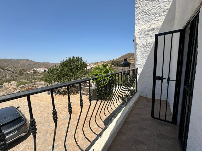 Image No.18-4 Bed Cortijo for sale