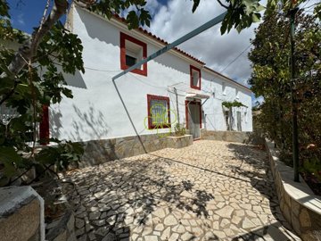4 Bed Cortijo for sale