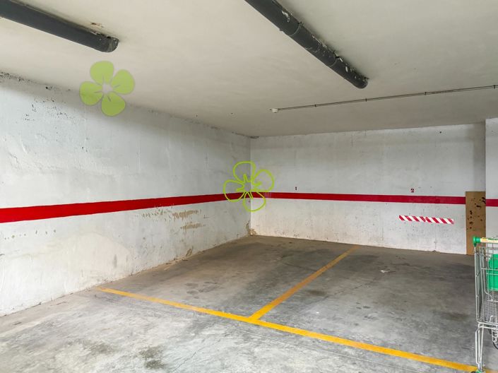 Image No.22-3 Bed Flat for sale