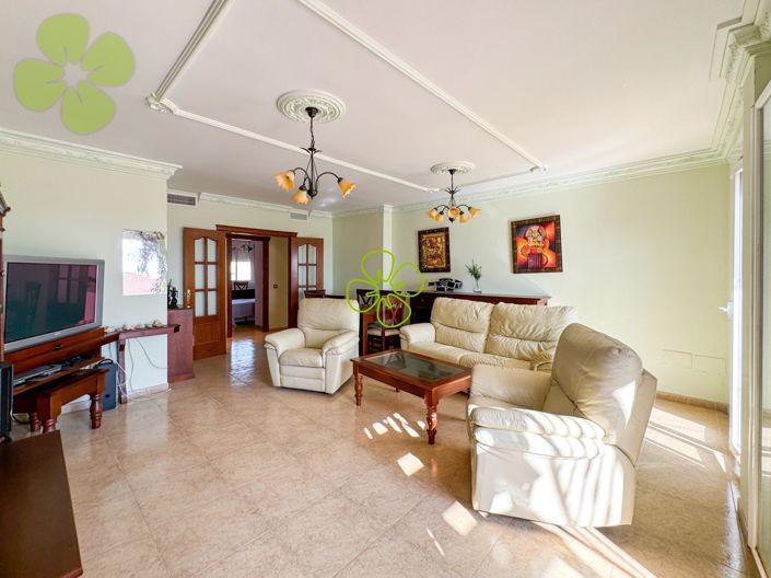 Image No.6-3 Bed Flat for sale