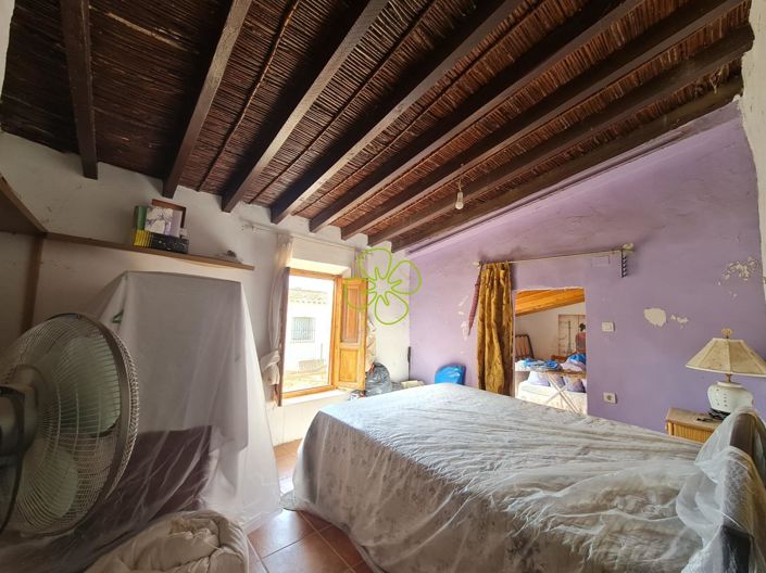 Image No.15-3 Bed Village House for sale