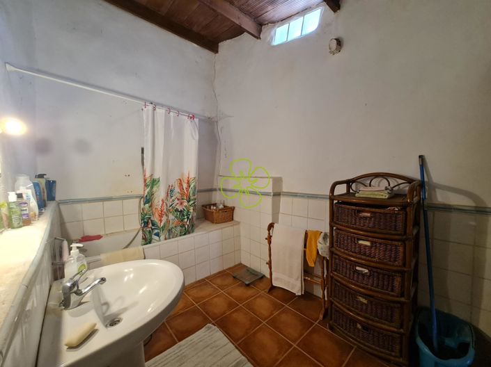 Image No.19-3 Bed Village House for sale