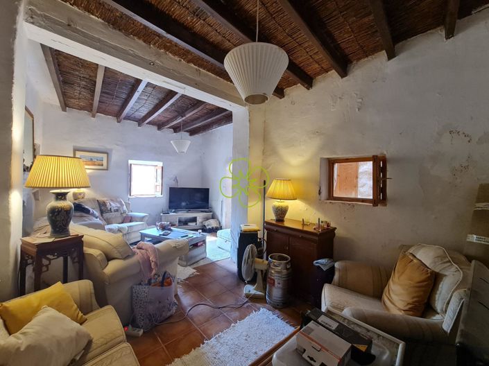 Image No.5-3 Bed Village House for sale