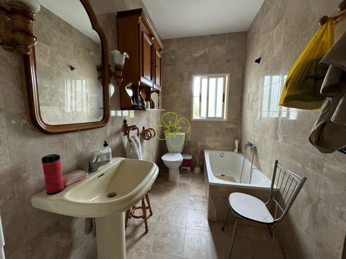 Image No.15-5 Bed Cortijo for sale