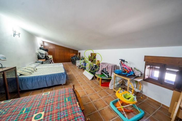 Image No.23-4 Bed Cortijo for sale