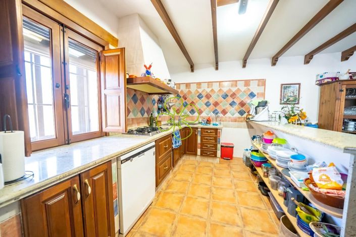 Image No.5-4 Bed Cortijo for sale