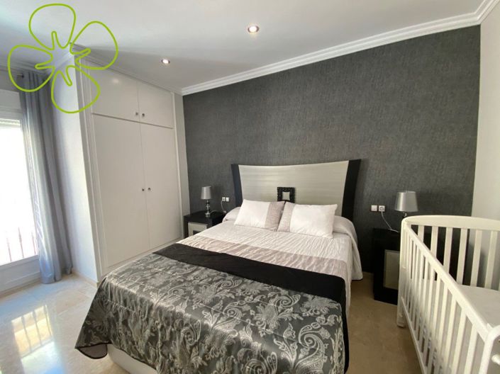 Image No.8-2 Bed Flat for sale