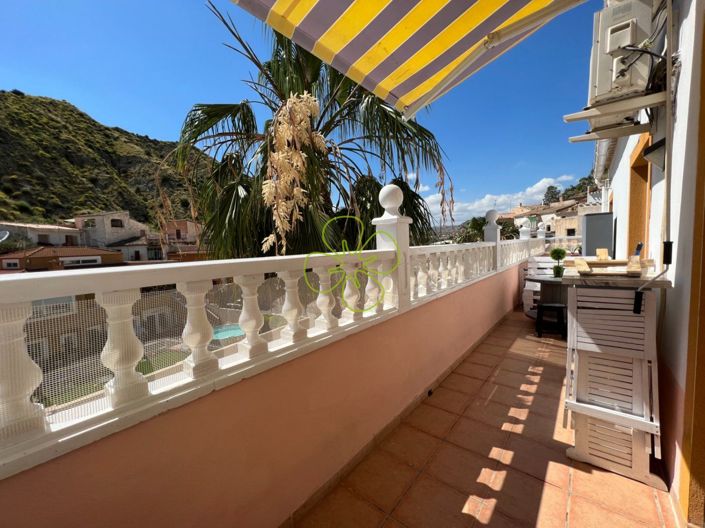 Image No.1-3 Bed Flat for sale