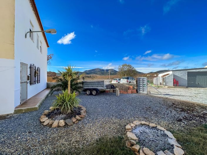 Image No.20-3 Bed Villa for sale