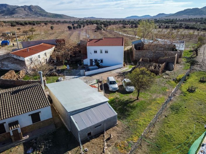 Image No.22-3 Bed Villa for sale