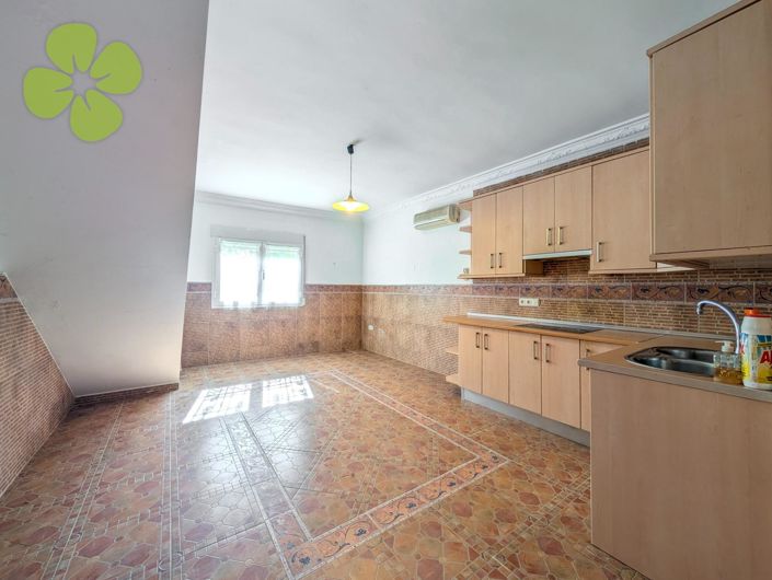 Image No.5-3 Bed Villa for sale