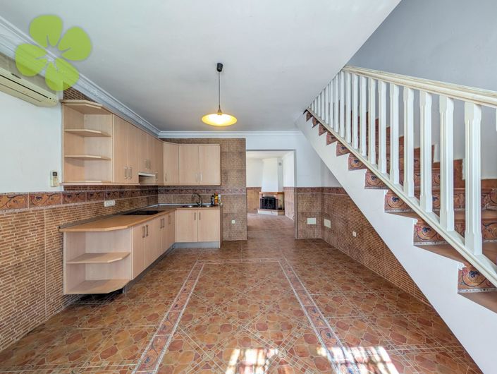 Image No.7-3 Bed Villa for sale