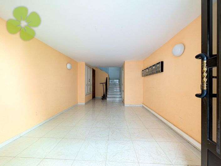 Image No.12-1 Bed Flat for sale