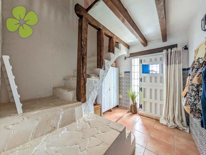 Image No.5-6 Bed Cortijo for sale