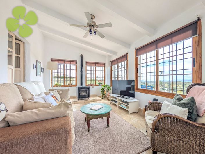 Image No.6-6 Bed Cortijo for sale