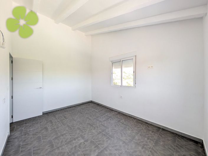 Image No.13-3 Bed Villa for sale