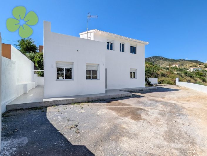 Image No.19-3 Bed Villa for sale