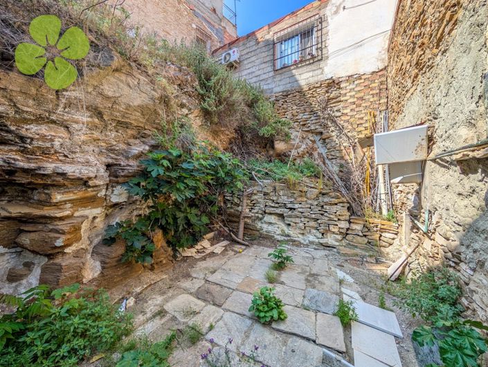 Image No.12-3 Bed Village House for sale