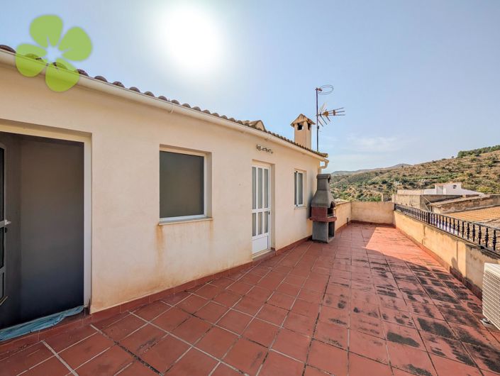 Image No.14-3 Bed Village House for sale