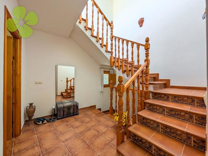 Image No.7-3 Bed Village House for sale