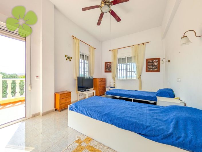 Image No.10-3 Bed Villa for sale