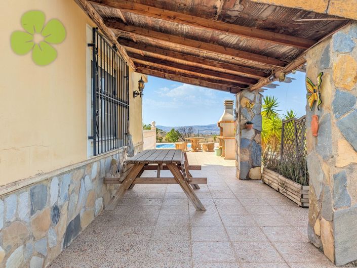 Image No.20-3 Bed Villa for sale