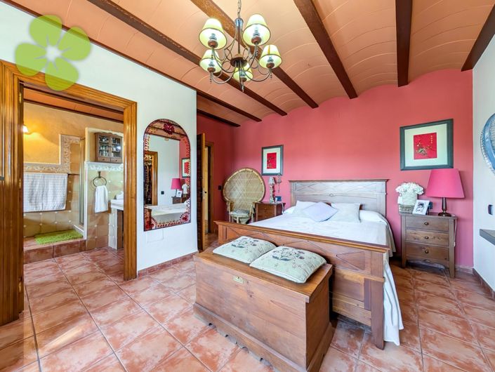 Image No.19-5 Bed Villa for sale