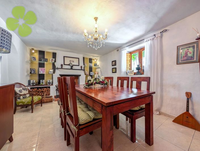 Image No.12-4 Bed Cortijo for sale