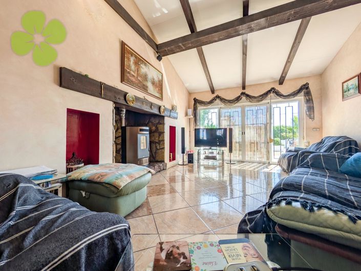 Image No.6-4 Bed Villa for sale