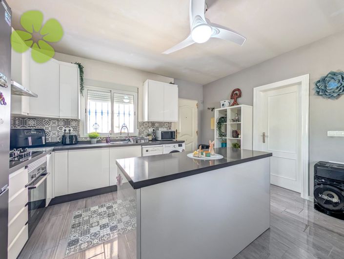 Image No.6-2 Bed Villa for sale