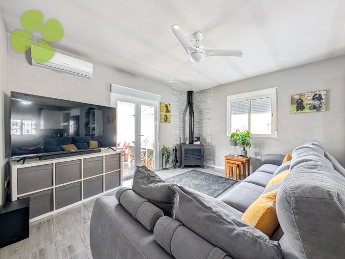 Image No.8-2 Bed Villa for sale