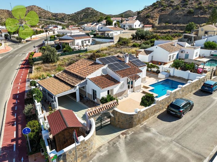 Image No.1-3 Bed Villa for sale