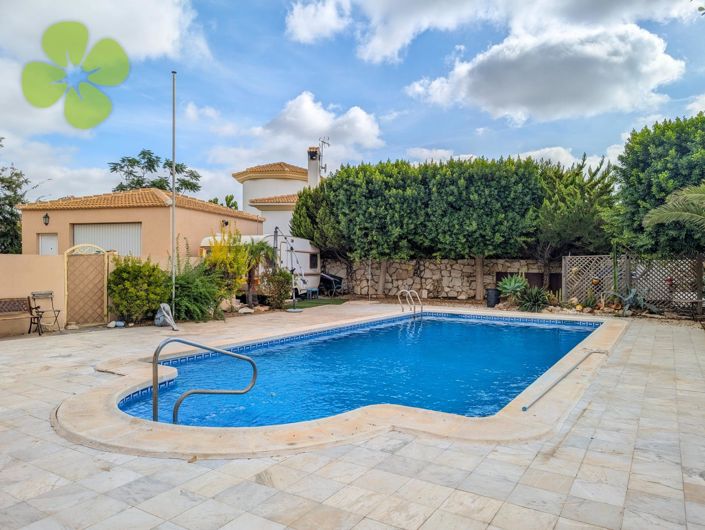 Image No.20-3 Bed Villa for sale