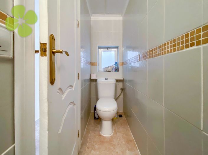 Image No.20-5 Bed Villa for sale