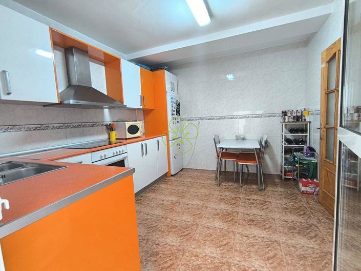 Image No.11-5 Bed Duplex for sale