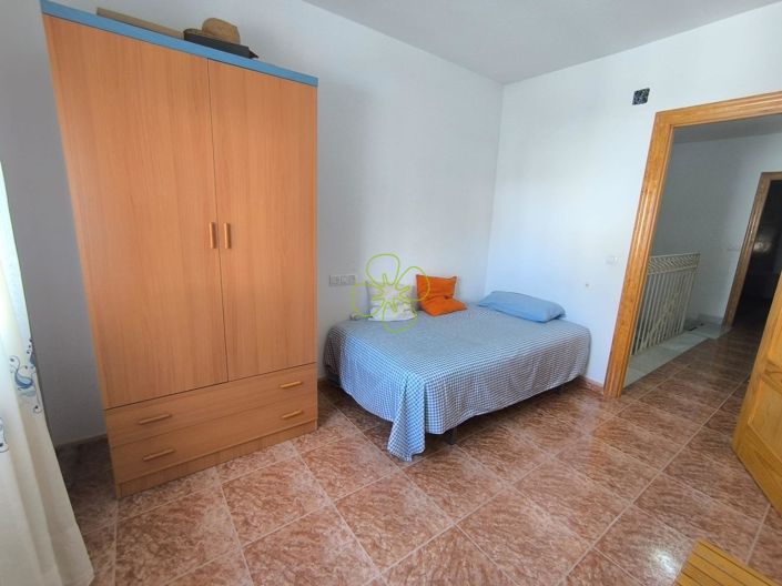 Image No.17-5 Bed Duplex for sale