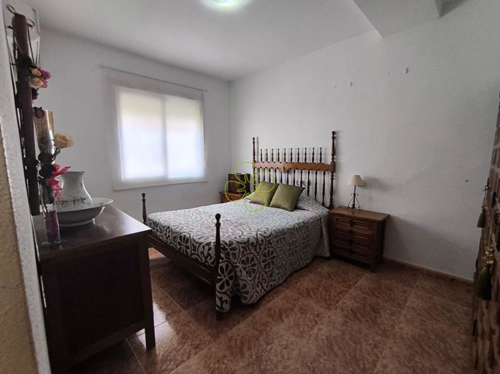 Image No.23-5 Bed Duplex for sale