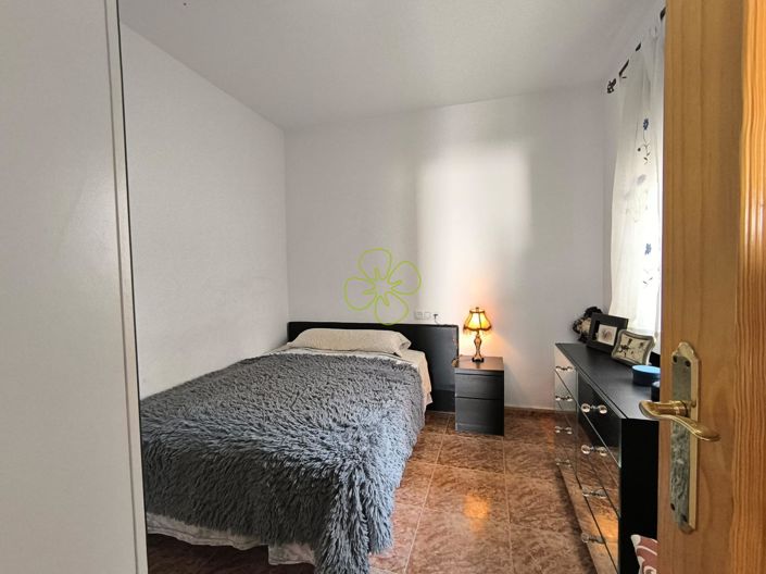 Image No.8-5 Bed Duplex for sale