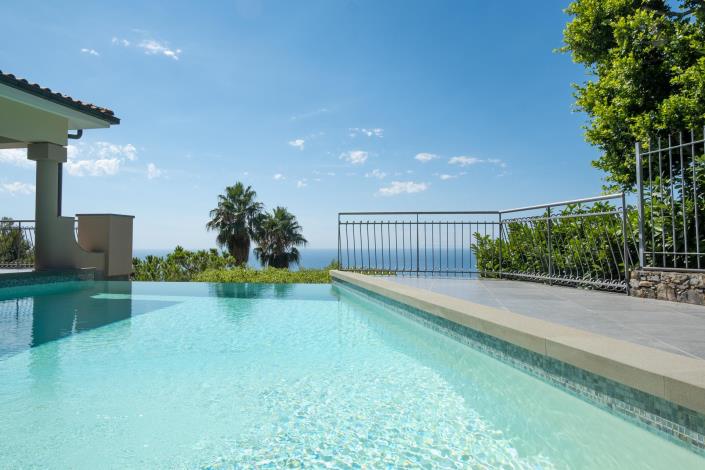 Image No.10-5 Bed House/Villa for sale