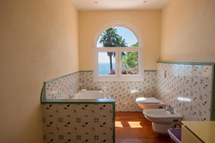 Image No.46-5 Bed House/Villa for sale