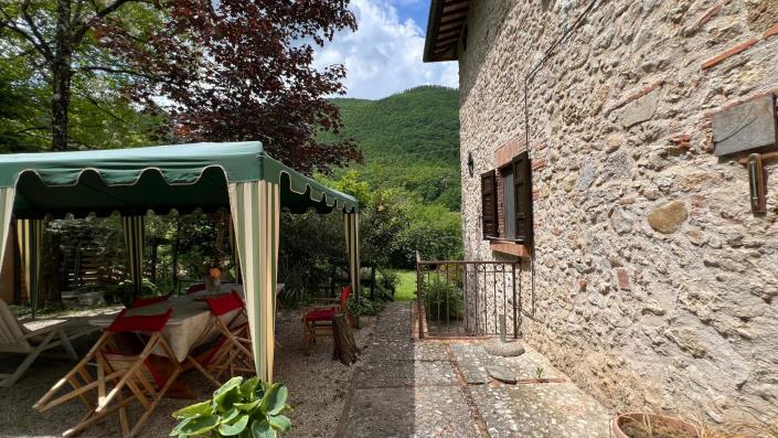 Image No.18-3 Bed Farmhouse for sale