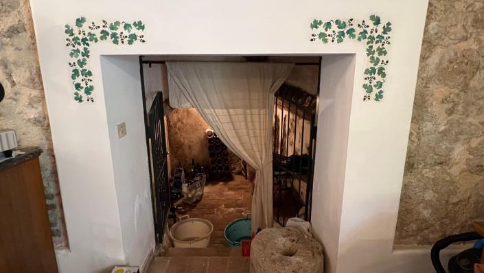 Image No.26-3 Bed Farmhouse for sale