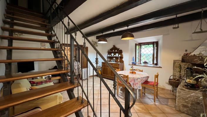 Image No.11-3 Bed Farmhouse for sale