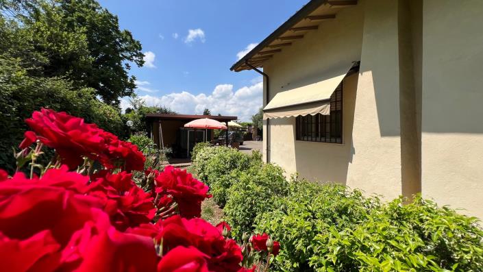 Image No.2-4 Bed Village House for sale