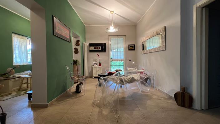 Image No.16-4 Bed Village House for sale